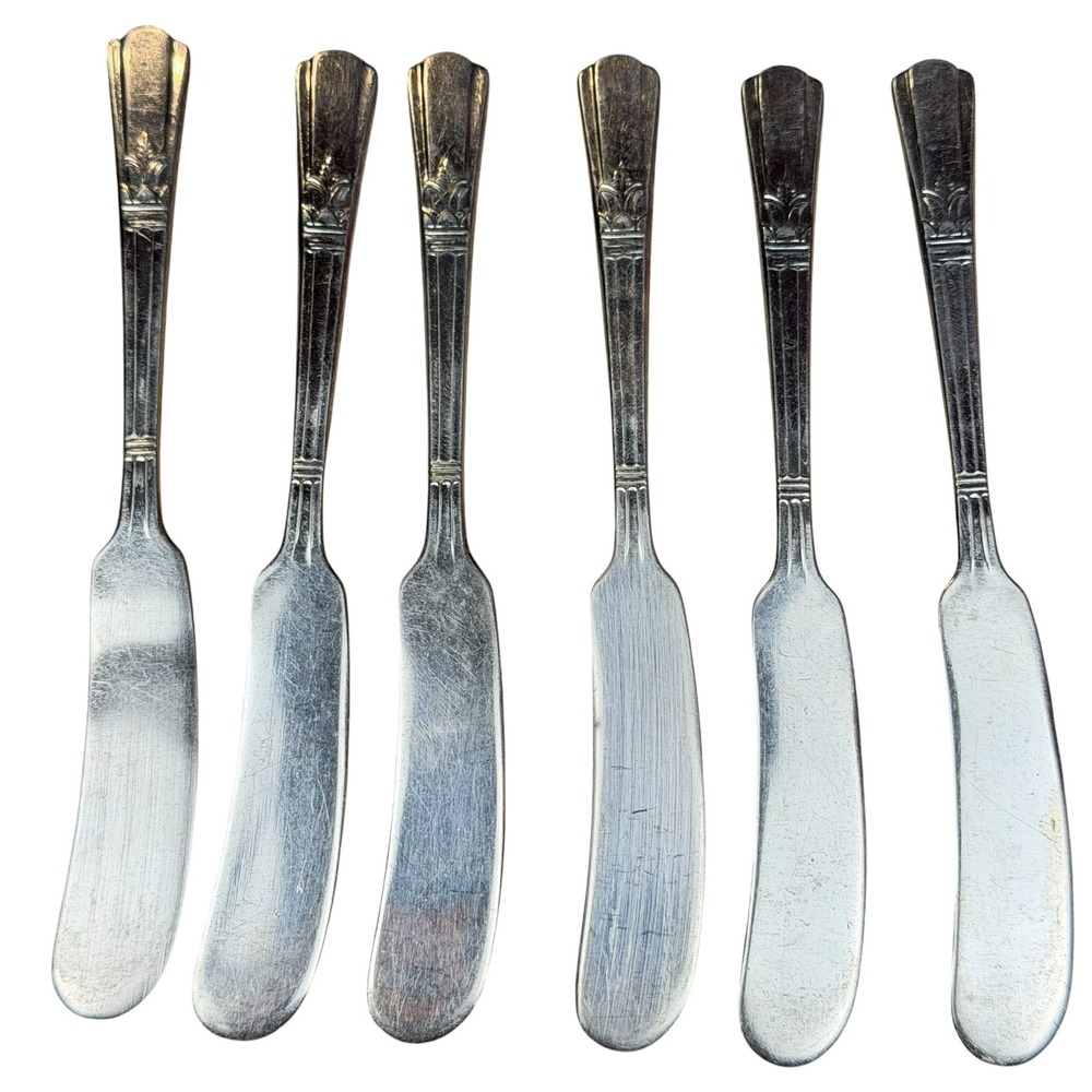 Court Silver Plate Fleur de Lis Butter Spreaders Set of 12 Vintage Flatware - Picture 2 of 5